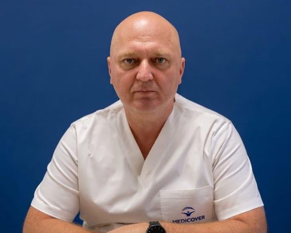 Dr. Momanu Marius