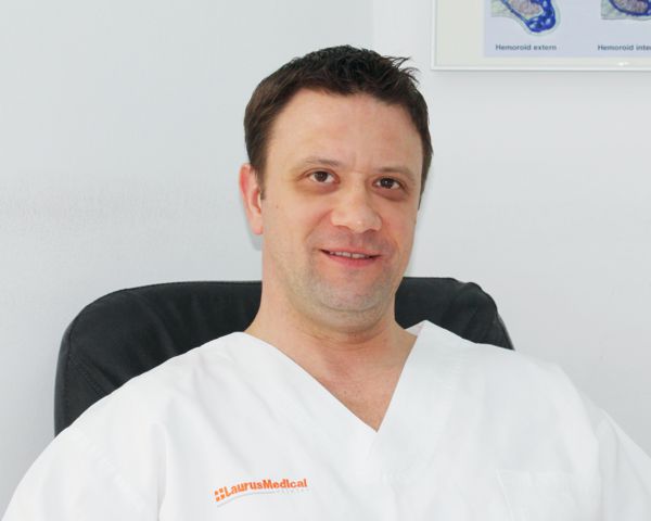 Dr. Eduard Popa